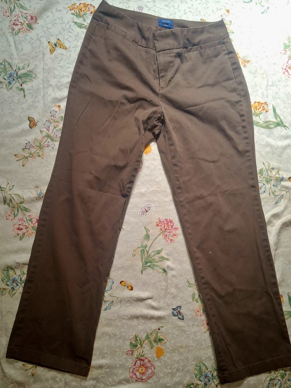 Dockers Women's Straight-Leg Pants in Brown